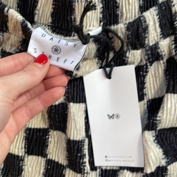 NWT daisy street velvet flare bottoms - Picture 2 of 3